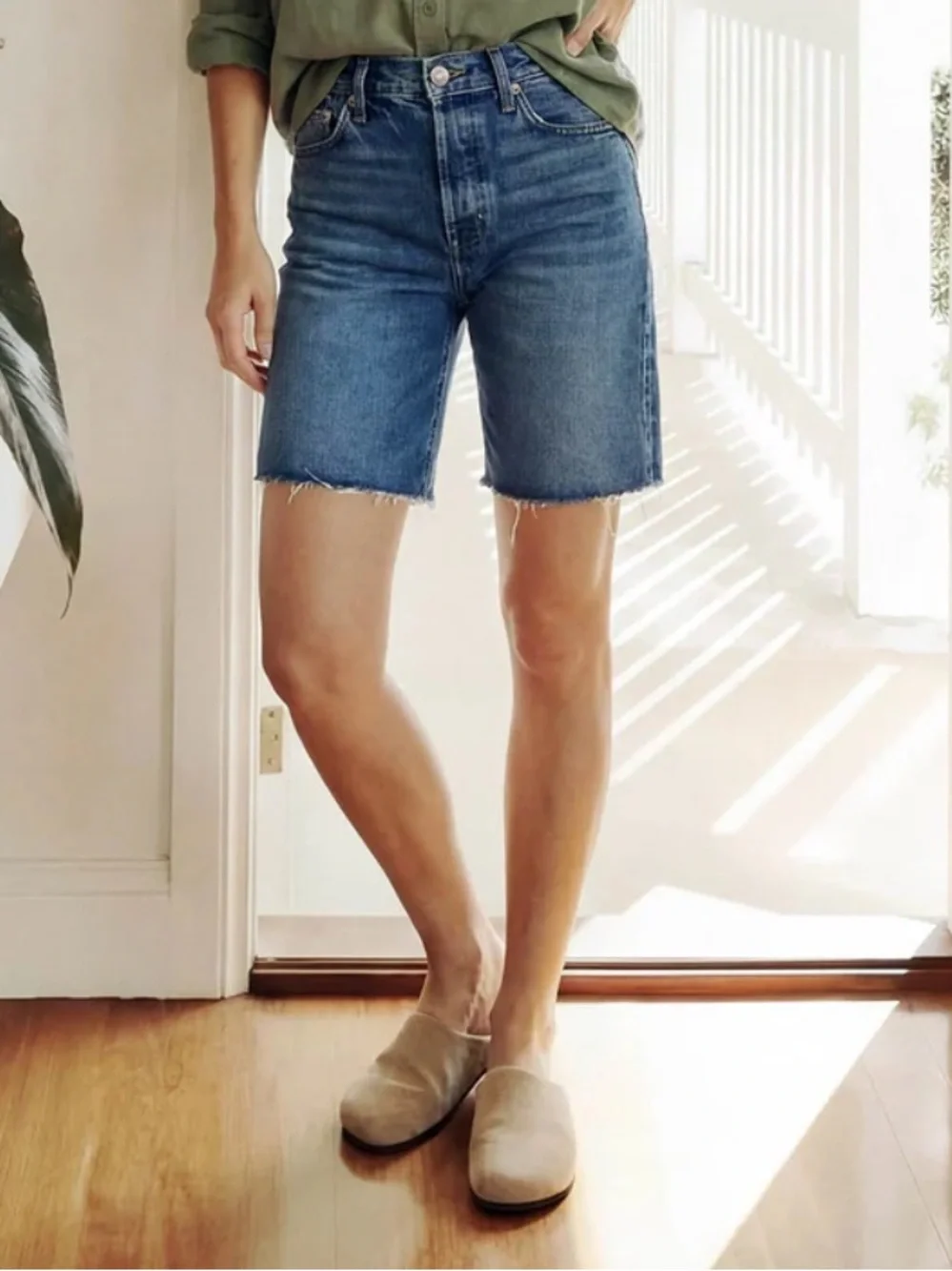 Edwin Light Blue Denim Cai Bermuda Shorts NWT Size 30 - Picture 1 of 7
